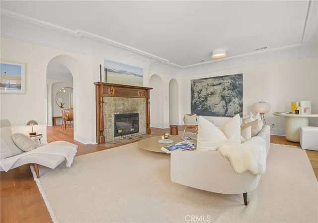 4th image of 326 S Kingsley, Los Angeles, CA 90020 | MLS# WS26112528