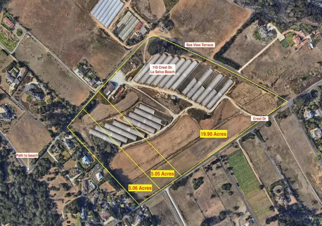 Photo 3 of Single family home for sale at 1101 Crest Dr, Watsonville, CA 95076 | MLS# ML82048386 | Listing updated on 2026-09-20