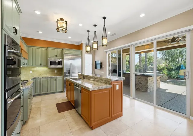 Photo 4 of Single family home for sale at 54245 Cananero Cir, La Quinta, CA 92253 | MLS# 219148315DA | Listing updated on 2026-09-26