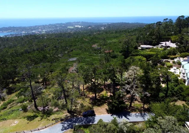 3rd image of 4040 Sunridge Rd, Pebble Beach, CA 93953 | MLS# ML82048390
