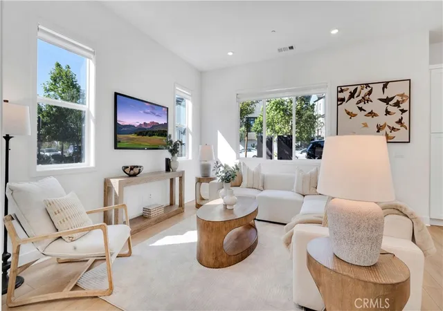 Photo 3 of Condo for sale at 157 Sawbuck, Irvine, CA 92618 | MLS# PW26109191 | Listing updated on 2026-09-29