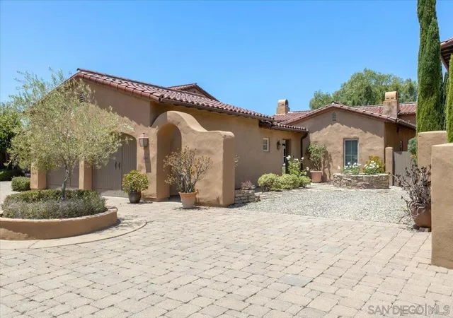 Photo 3 of Single family home for sale at 8459 Run Of The Knls, San Diego, CA 92127 | MLS# 260012595SD | Listing updated on 2026-09-28
