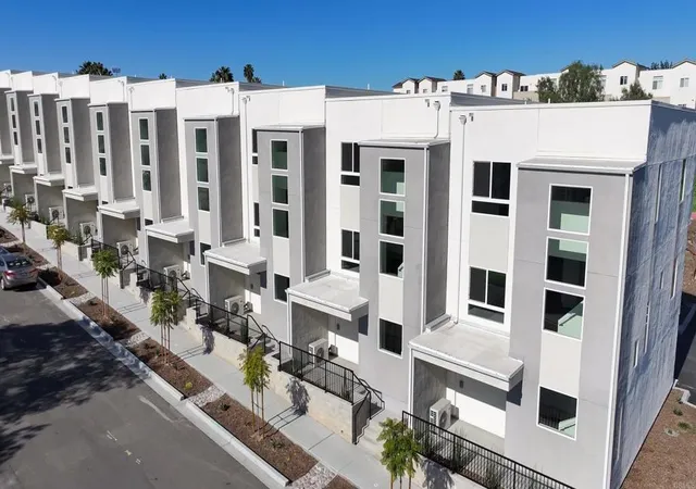 Homes for sale in San Diego, CA | 4954 Ocean View Blvd, San Diego, CA 92113 | MLS# PTP2603974
