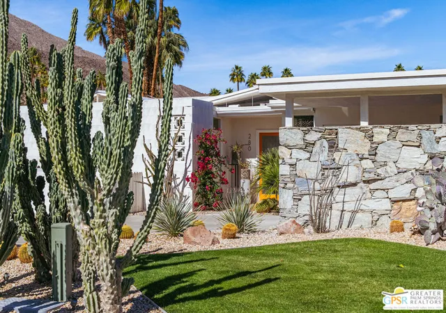 Photo 2 of Condo for sale at 280 E Avenida Granada, Palm Springs, CA 92264 | MLS# 26838075PS | Listing updated on 2026-10-08
