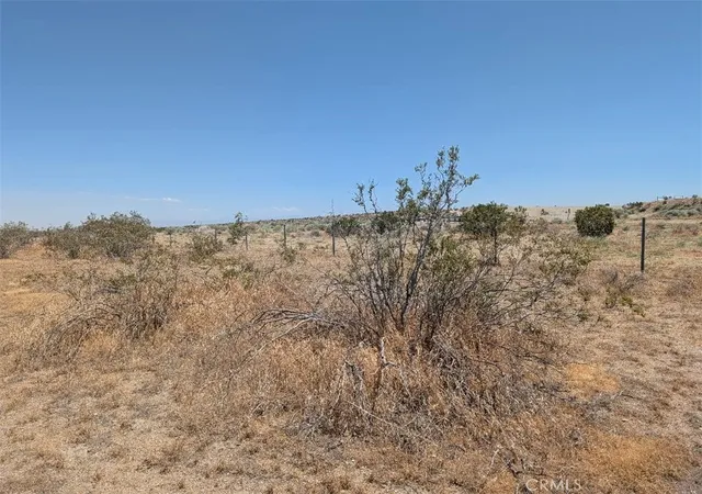 Photo 4 of Land for sale at 7 Dos Palmas, Pinon Hills, CA 92372 | MLS# IV26112627 | Listing updated on 2026-06-17