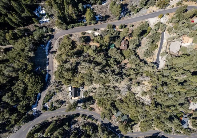 Homes for sale in Pine Mountain Club, CA | 1301 Bernina Dr, Pine Mountain Club, CA 93222 | MLS# SR26112644