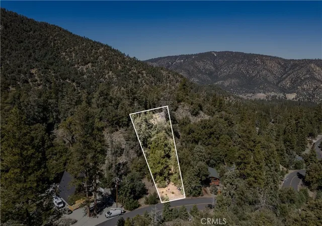 Homes for sale in Pine Mountain Club, CA | 1301 Bernina Dr, Pine Mountain Club, CA 93222 | MLS# SR26112644