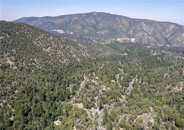 15th image of 1213 Bernina Dr, Frazier Park, CA 93222 | MLS# SR26112648