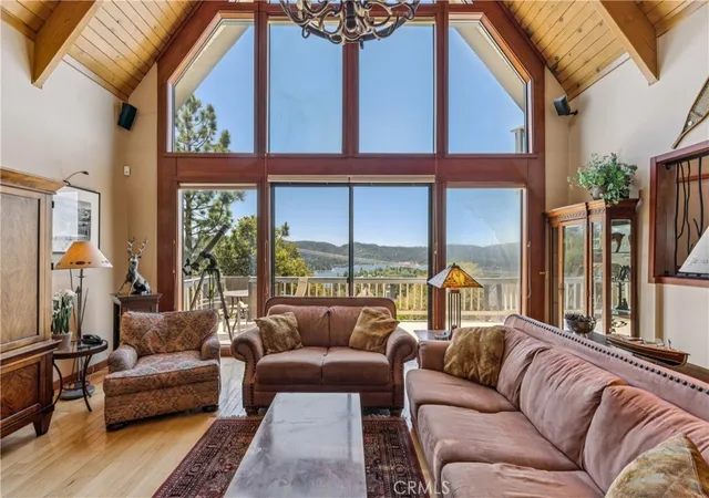 Photo 2 of Single family home for sale at 1369 Yellowstone, Lake Arrowhead, CA 92352 | MLS# IG26112530 | Listing updated on 2026-10-06