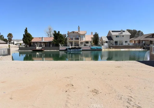2nd image of 26299 Driftwood Ln, Helendale, CA 92342 | MLS# HD26112706