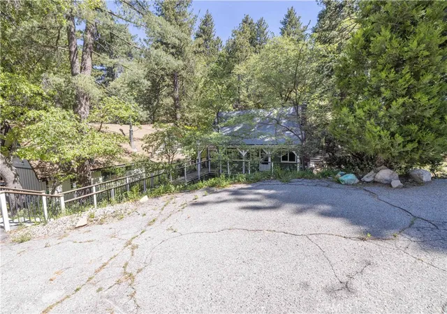 2nd image of 32232 Fern, Running Springs, CA 92382 | MLS# IG26112000