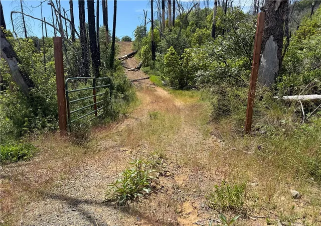 Photo 1 of Land for sale at 1833 Hunter Point Dr, Upper Lake, CA 95485 | MLS# LC26112708 | Listing updated on 2026-05-24