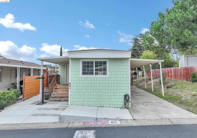 2nd image of 621 Bounty, Pittsburg, CA 94565 | MLS# 41135875