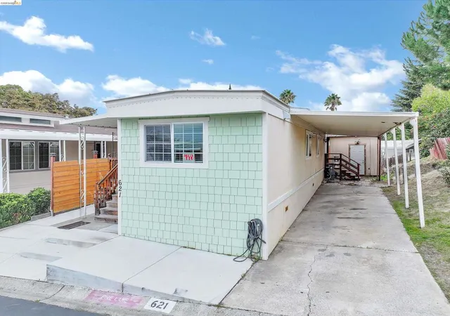 3rd image of 621 Bounty, Pittsburg, CA 94565 | MLS# 41135875