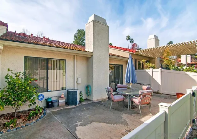 Photo 2 of Condo for sale at 1972 Irisdale Ct, Encinitas, CA 92024 | MLS# 260012604SD | Listing updated on 2026-09-16