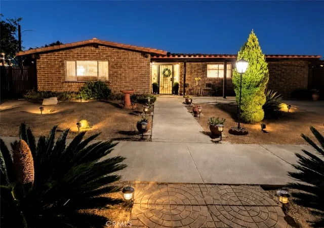 Homes for sale in Fallbrook, CA | 3252 Via Altamira, Fallbrook, CA 92028 | MLS# SW26106132