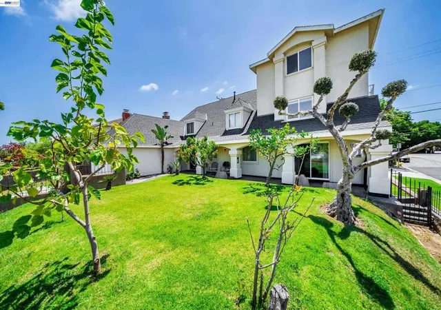 Homes for sale in Newport Beach, CA | 1622 Pegasus St, Newport Beach, CA 92660 | MLS# 41135880