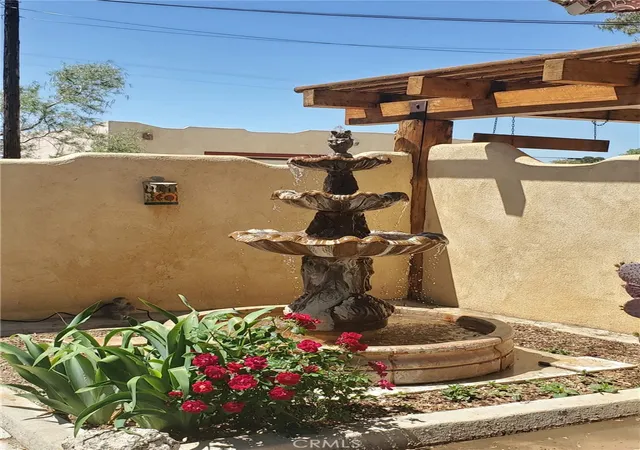 4th image of 11524 Deep Creek Rd, Apple Valley, CA 92308 | MLS# SR26102465