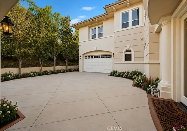 4th image of 3815 Marfield, Tarzana, CA 91356 | MLS# SR26112412