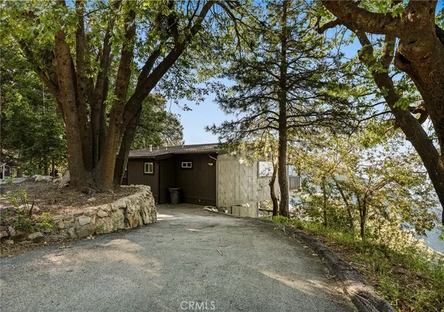 4th image of 31537 Old City Creek, Running Springs, CA 92382 | MLS# IG26112856