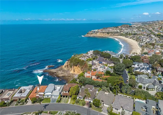 Photo 3 of Single family home for sale at 130 Mcknight, Laguna Beach, CA 92651 | MLS# LG26112886 | Listing updated on 2026-10-03
