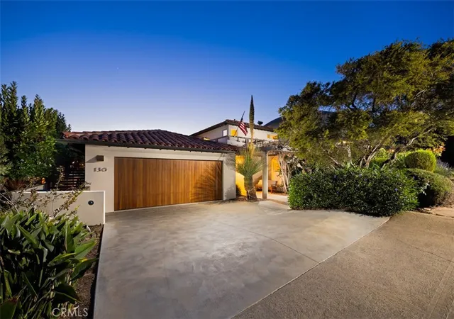 Photo 3 of Single family home for sale at 130 Mcknight, Laguna Beach, CA 92651 | MLS# LG26112886 | Listing updated on 2026-10-03