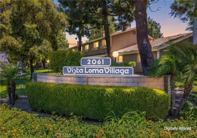 Homes for sale in Redlands, CA | 2061 W Redlands Boulevard, Redlands, CA 92373 | Houzeo