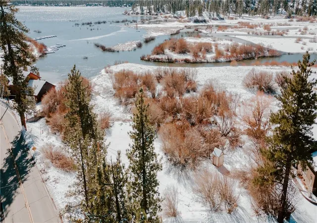 3rd image of 39271 Seminole, Fawnskin, CA 92333 | MLS# IG26113000