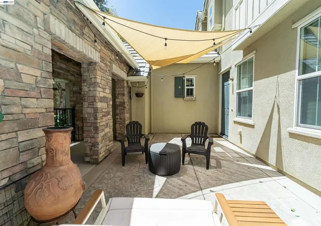 17th image of 172 W Erics Way, Tracy, CA 95391 | MLS# 41135903