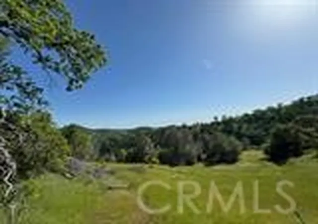 2nd image of 13 Lazy L Summit, Coarsegold, CA 93614 | MLS# FR26113132
