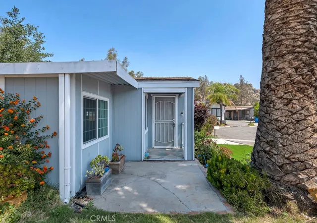 2nd image of 24425 Woolsey Canyon Rd #42, Canoga Park, CA 91304 | MLS# SR26112896