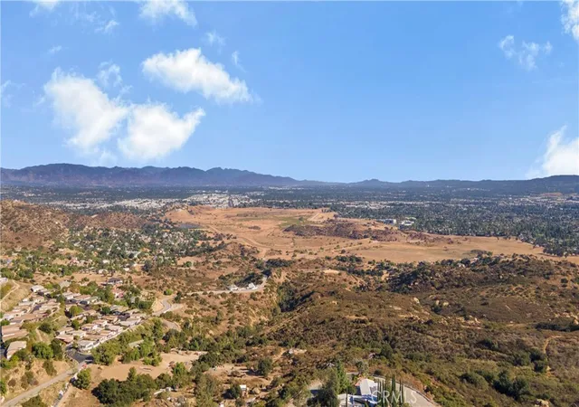 44th image of 24425 Woolsey Canyon Rd #42, Canoga Park, CA 91304 | MLS# SR26112896
