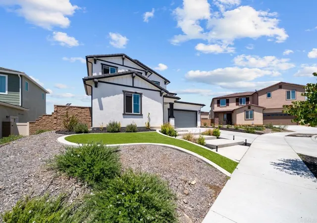 2nd image of 33024 Goldie Ct, Winchester, CA 92596 | MLS# PTP2603987