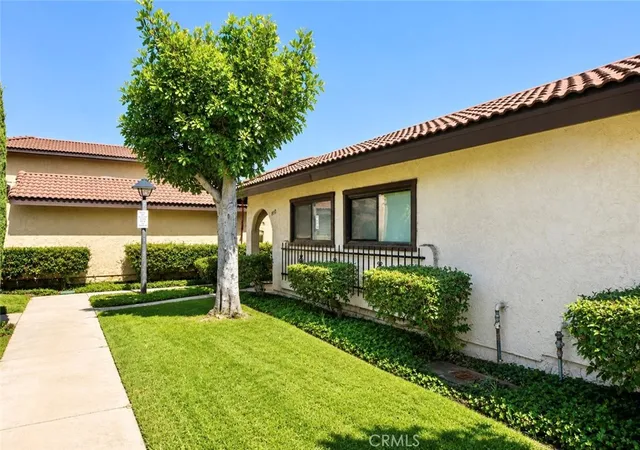 3rd image of 8952 Barcelona, Westminster, CA 92683 | MLS# PW26107546