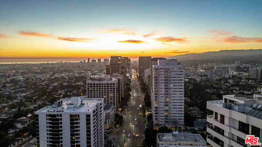 Listing Photo 46 - Condo for sale in 10601 Wilshire Blvd located at 10601 Wilshire Blvd, Los Angeles, CA 90024 - Unit #504