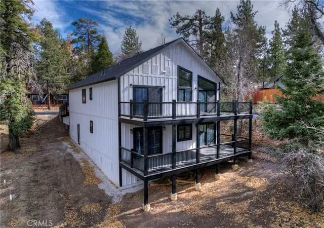 Photo 2 of Single family home for sale at 556 Lucerne Dr, Big Bear Lake, CA 92315 | MLS# IG26113243 | Listing updated on 2026-10-03