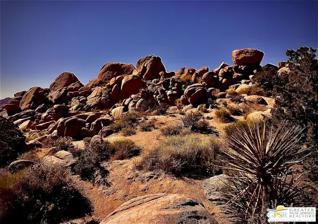 2nd image of 6220 Mirlo Ct, Yucca Valley, CA 92284 | MLS# 26838349PS