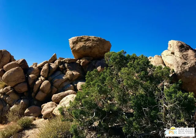 3rd image of 6220 Mirlo Ct, Yucca Valley, CA 92284 | MLS# 26838349PS