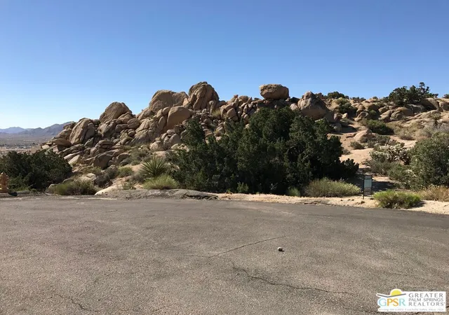 5th image of 6220 Mirlo Ct, Yucca Valley, CA 92284 | MLS# 26838349PS
