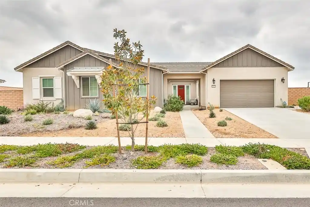 Single family home for sale at 1112 W Empress, Glendora, CA 91741 | MLS# CV26113254