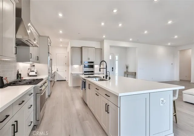 3rd image of 1112 W Empress, Glendora, CA 91741 | MLS# CV26113254