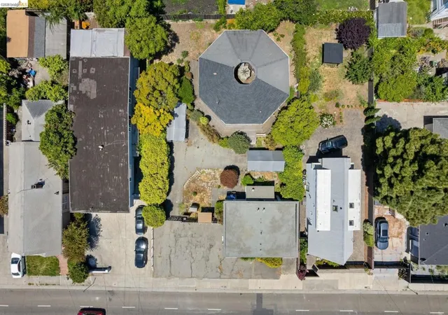 4th image of 1535 Ashby Ave, Berkeley, CA 94703 | MLS# 41135931