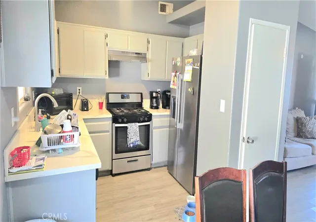 Photo 3 of Single family home for sale at 311 Chiapas, Bakersfield, CA 93307 | MLS# TR26113283 | Listing updated on 2026-06-06