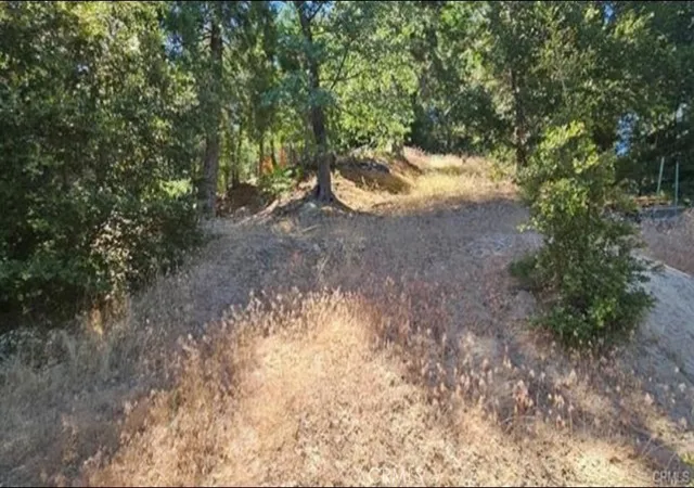 2nd image of 25126 Jewel Dr, Crestline, CA 92325 | MLS# MB26113299