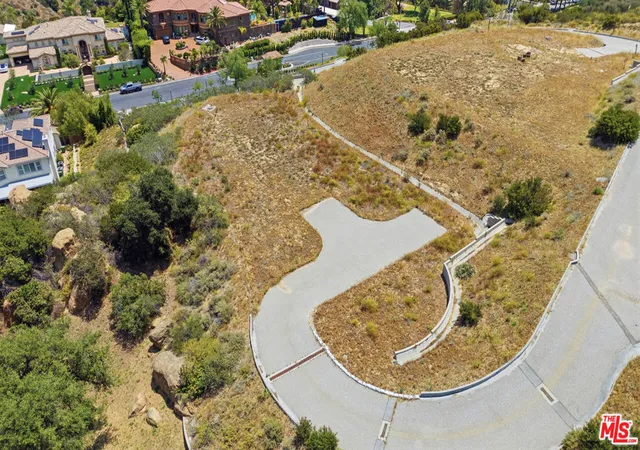 Photo 3 of Land for sale at 11629 Poema Pl, Chatsworth, CA 91311 | MLS# 26837495 | Listing updated on 2026-06-02