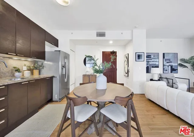 Photo 4 of Condo for sale at 460 S Spring St #1110, Los Angeles, CA 90013 | MLS# 26838371 | Listing updated on 2026-09-26