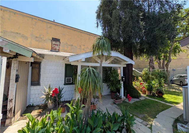 Homes for sale in Pasadena, CA | 100 Palmetto, Pasadena, CA 91105