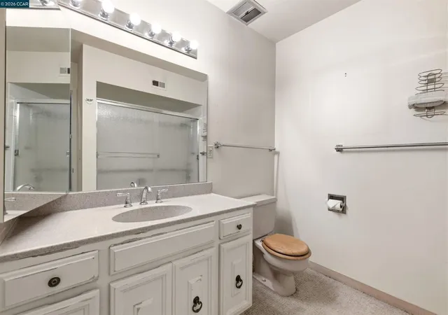 Homes for sale in Walnut Creek, CA | 1400 Ptarmigan Dr #5, Walnut Creek, CA 94595 | MLS# 41135944