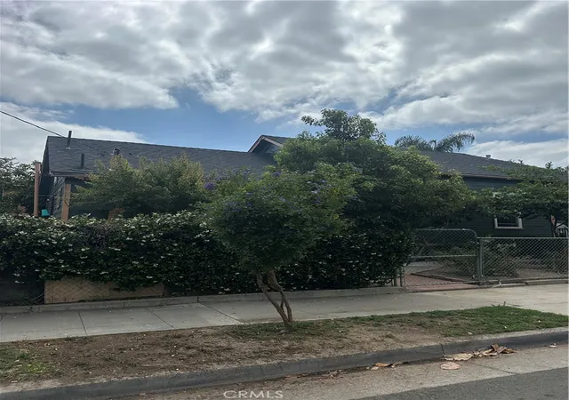 Photo 3 of Single family home for sale at 201 E Adele, Anaheim, CA 92805 | MLS# PW26113499 | Listing updated on 2026-05-28