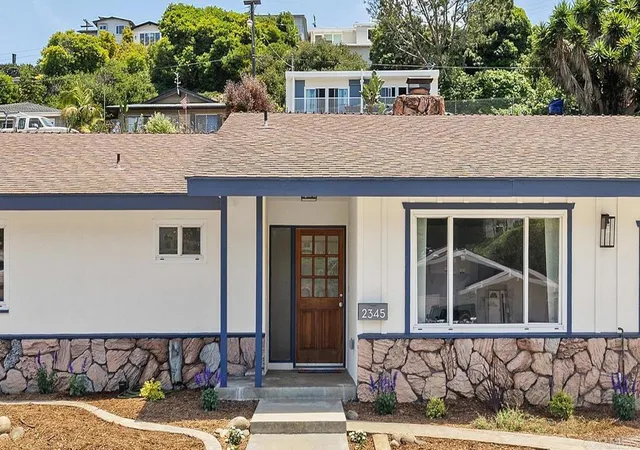 Homes for sale in Point Loma, CA | 2345 Worden Street, Point Loma, CA 92107 | MLS# PTP2603998